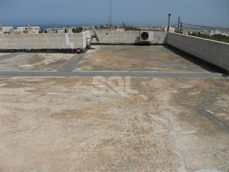 Bungalow in Madliena To Rent