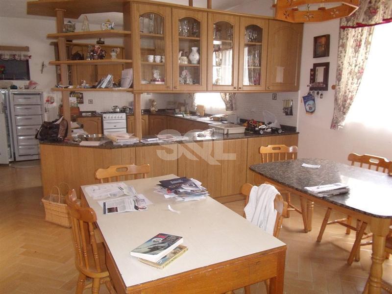 Terraced House in Mgarr To Rent