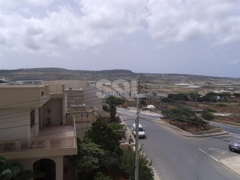 Terraced House in Mgarr To Rent