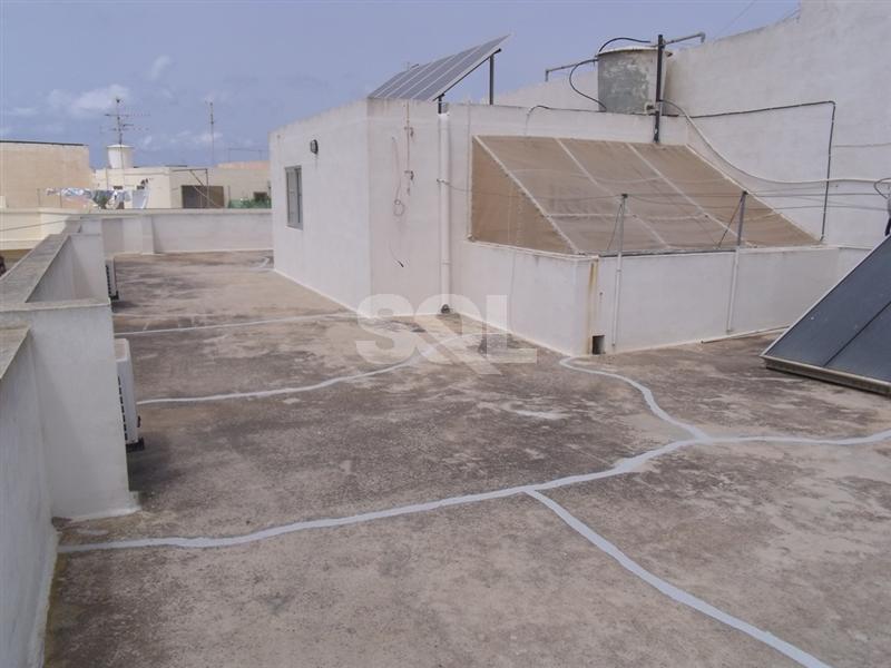 Terraced House in Mgarr To Rent