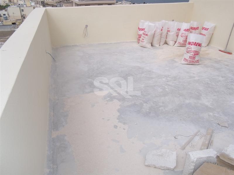 Duplex Penthouse in St. Paul's Bay To Rent