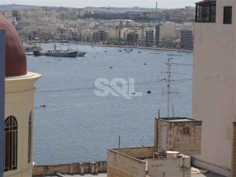 Penthouse in Sliema To Rent
