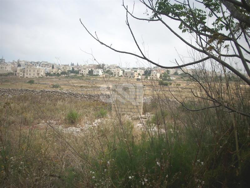 Non-urban Land in Mosta For Sale