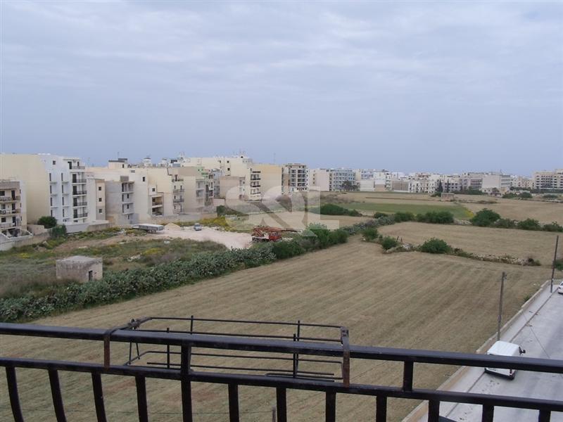Penthouse in Qawra To Rent