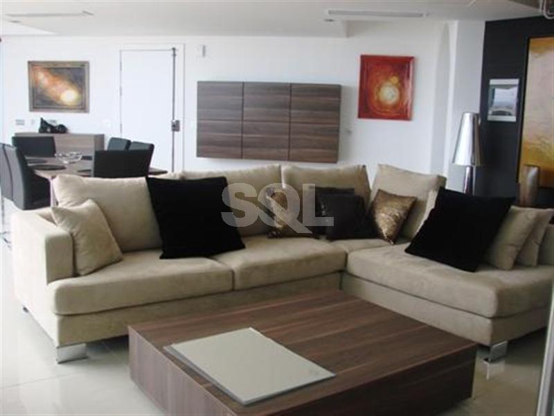 Penthouse in Sliema To Rent