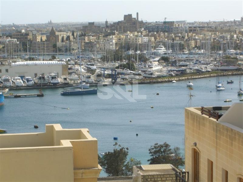 Penthouse in Sliema To Rent