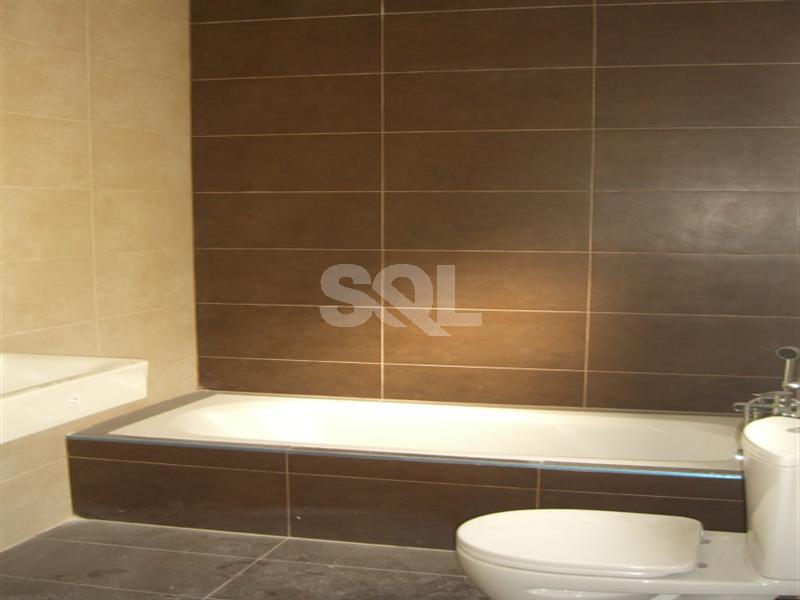 Penthouse in Sliema To Rent