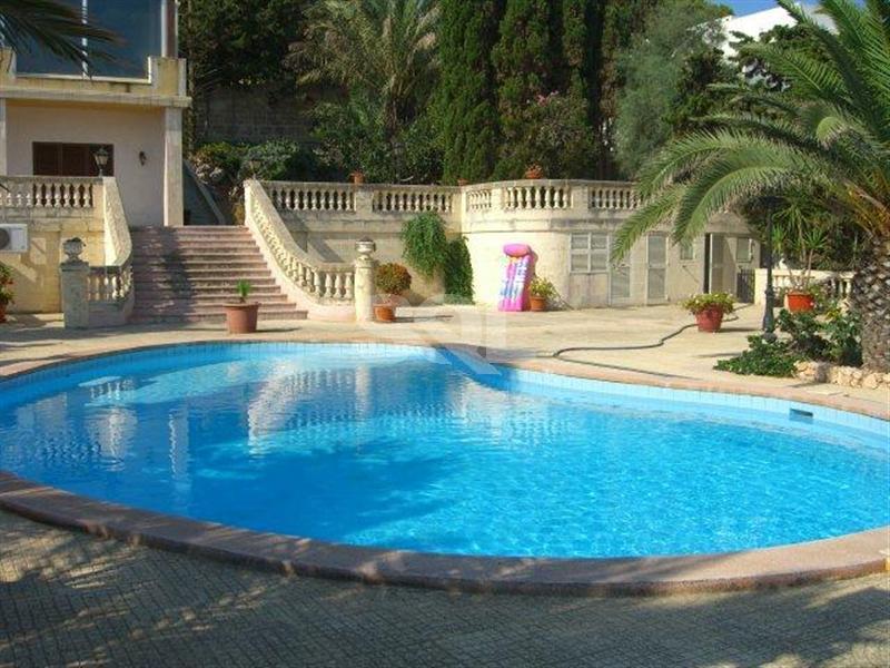 Villa in Mellieha For Sale