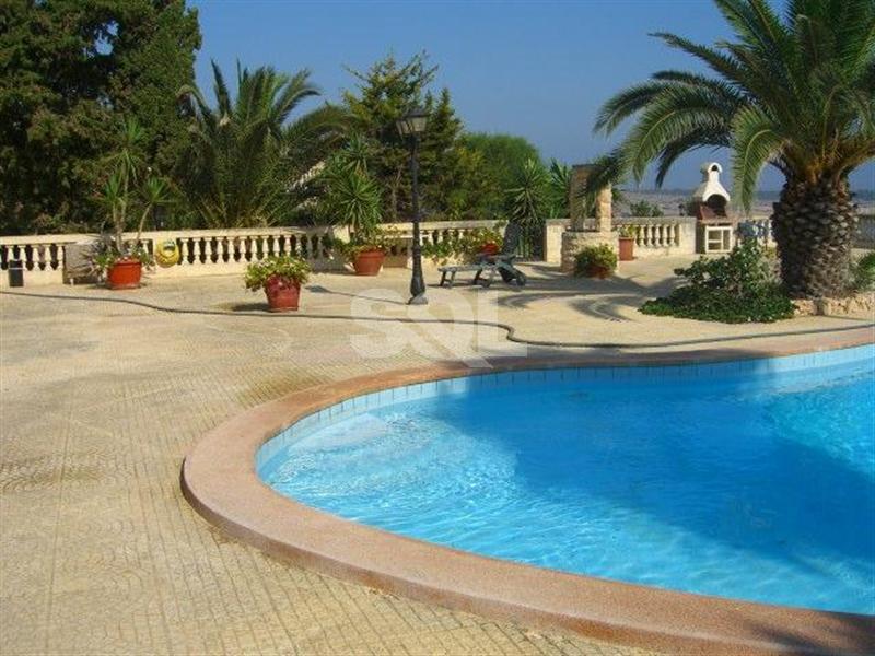 Villa in Mellieha For Sale