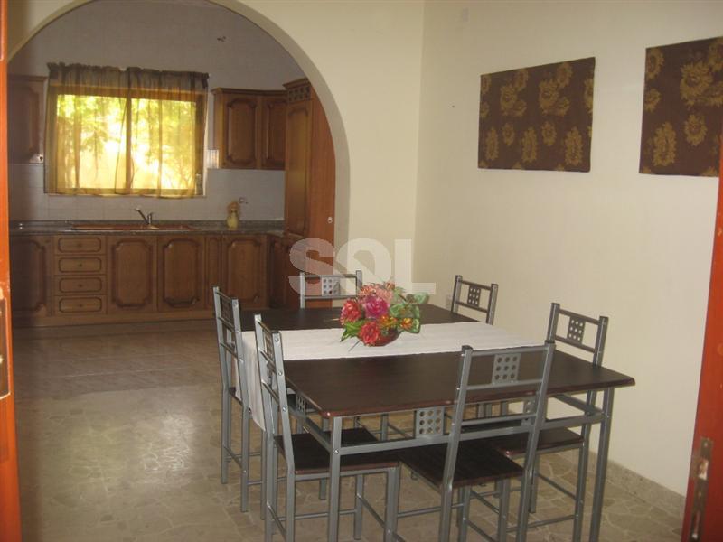 Terraced House in Zebbug To Rent