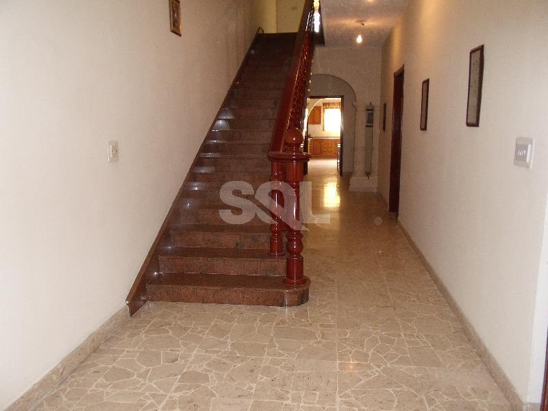 Terraced House in Zebbug To Rent
