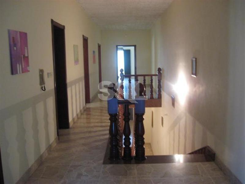 Terraced House in Zebbug To Rent