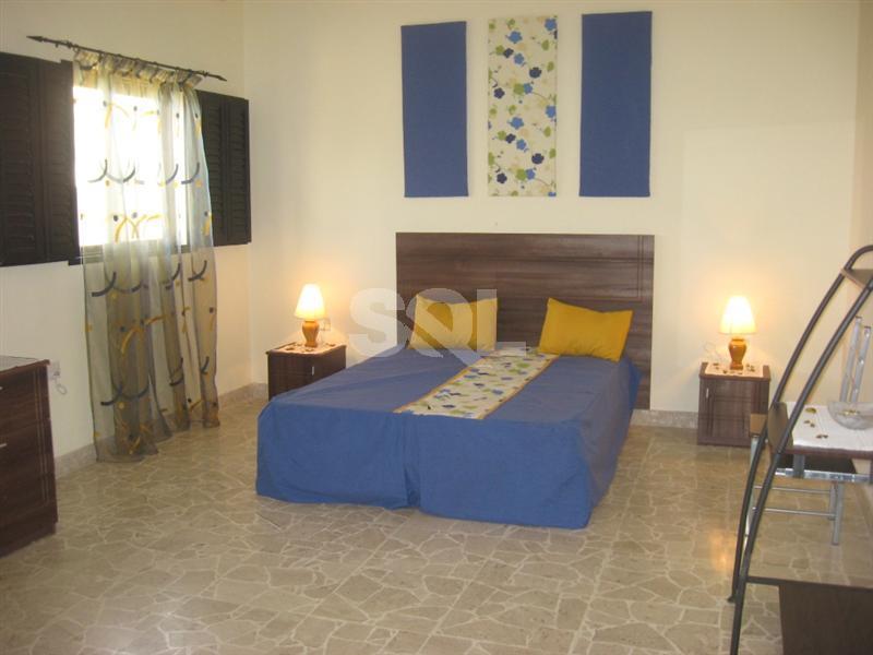 Terraced House in Zebbug To Rent