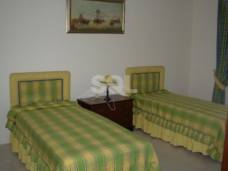 Apartment in Qawra To Rent