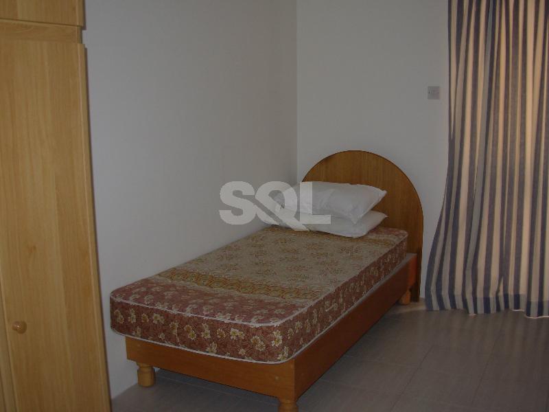 Apartment in Qawra To Rent