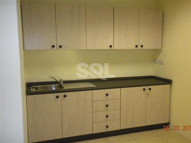 Retail/Catering in Msida To Rent