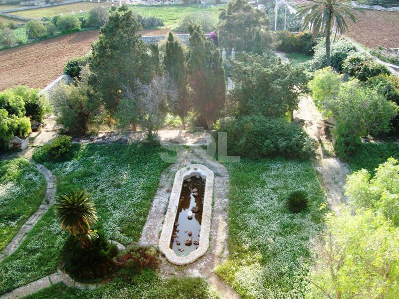 Villa in Marsaxlokk For Sale