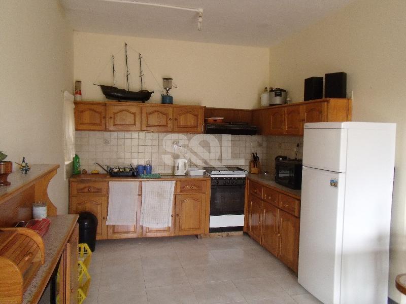 Farmhouse in Zabbar For Sale