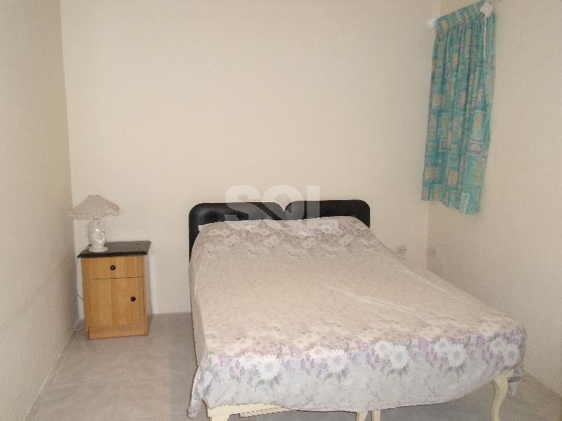 Maisonette in Qawra To Rent