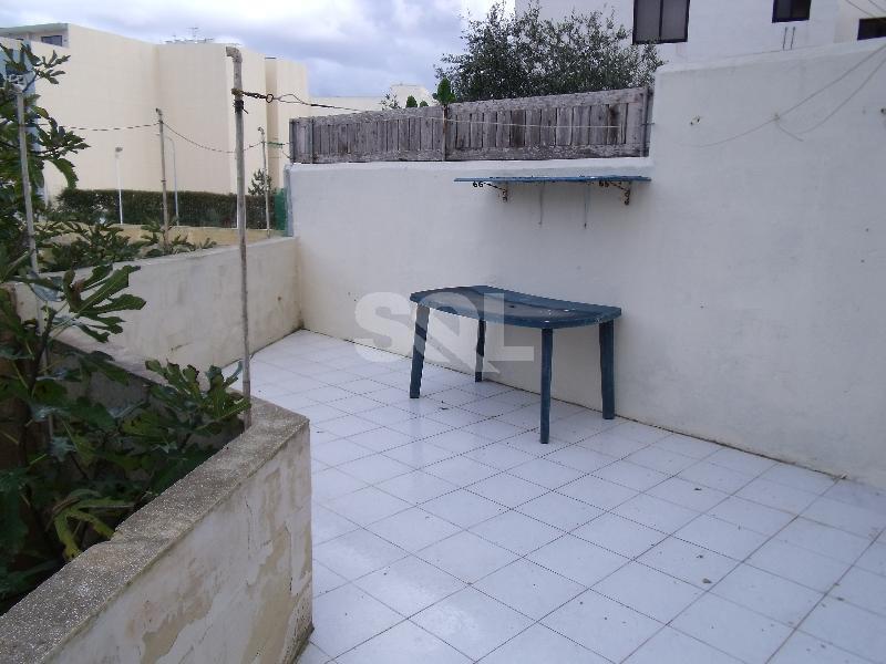 Maisonette in Qawra To Rent
