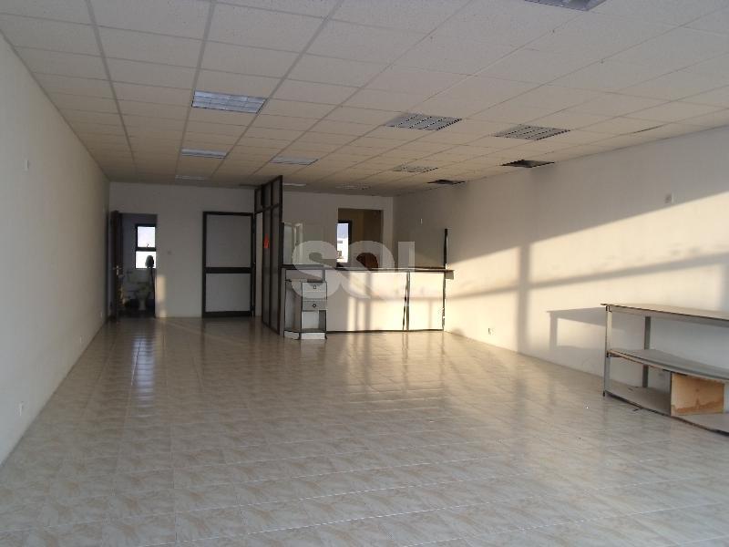 Retail/Catering in Mosta To Rent