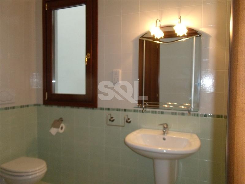 Elevated G/F Maisonette in Madliena To Rent