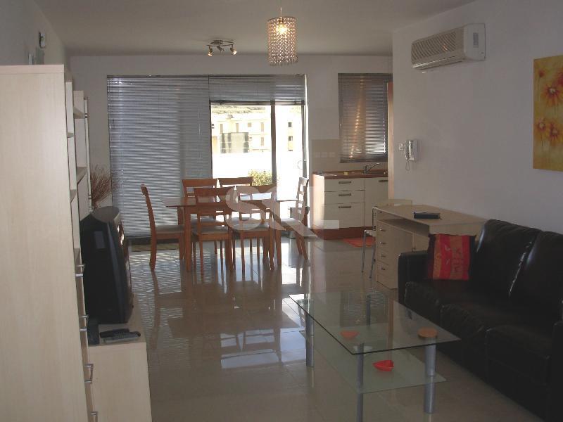 Penthouse in St. Paul's Bay To Rent