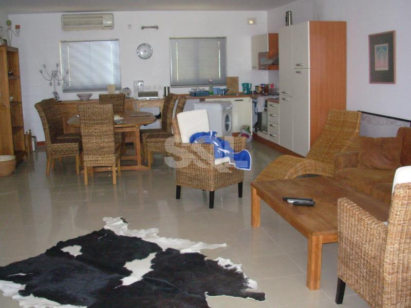 Penthouse in St. Paul's Bay To Rent