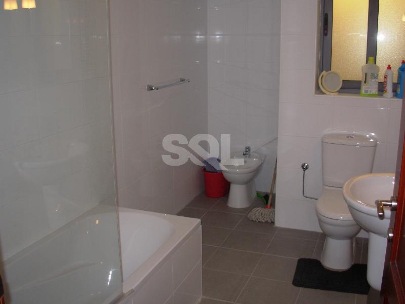 Penthouse in St. Paul's Bay To Rent