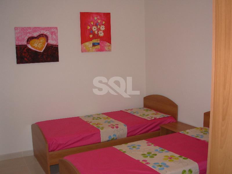 Apartment in Qawra To Rent