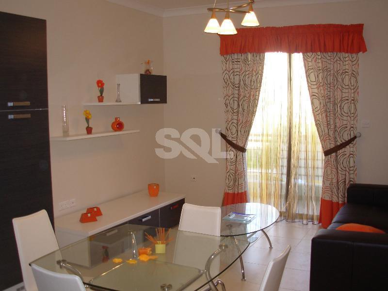 Apartment in Qawra To Rent