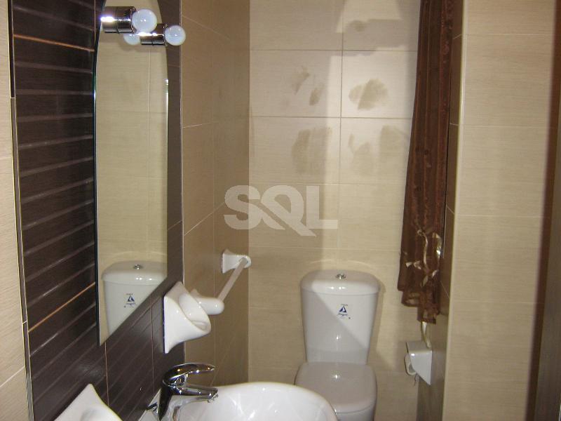 Apartment in Qawra To Rent