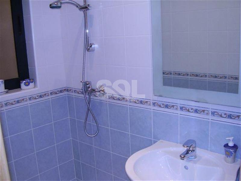 Terraced House in Mellieha To Rent