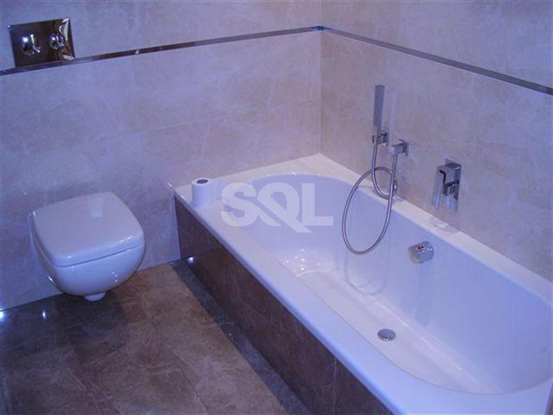 Terraced House in Mellieha To Rent