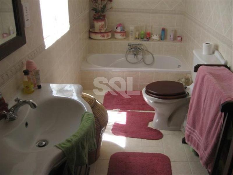 House of Character in Mosta To Rent