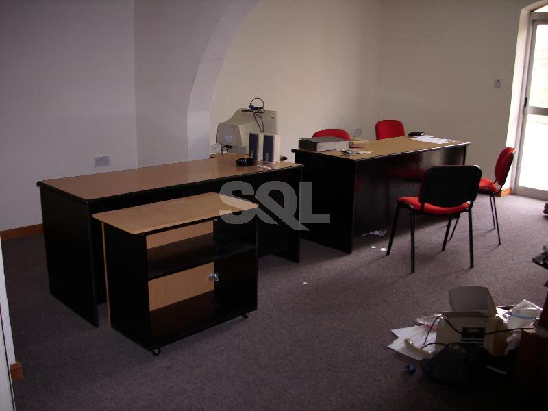 Office in Ta' Xbiex To Rent