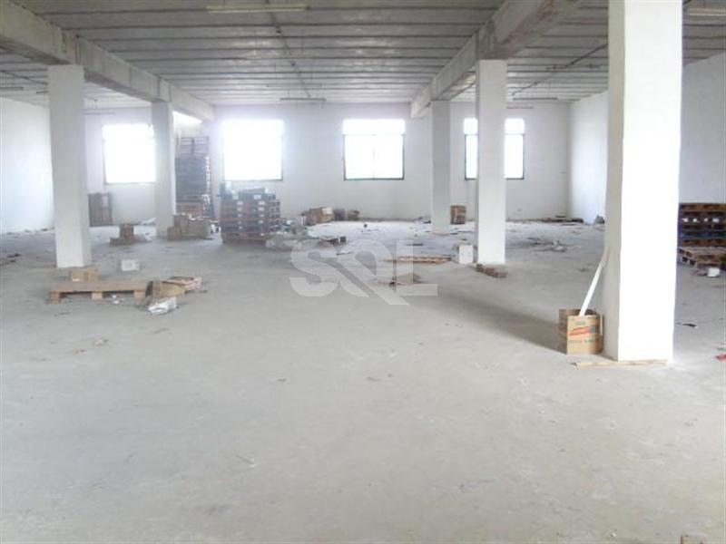 Retail/Catering in Zebbug To Rent