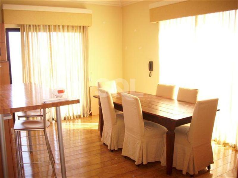 Villa in Madliena To Rent