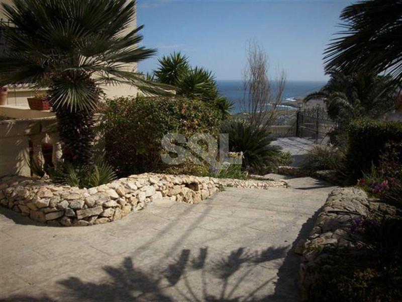 Villa in Madliena To Rent