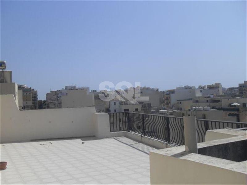 Penthouse in Sliema To Rent