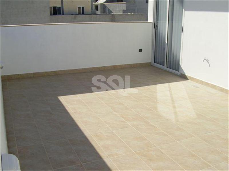 Penthouse in Swieqi To Rent