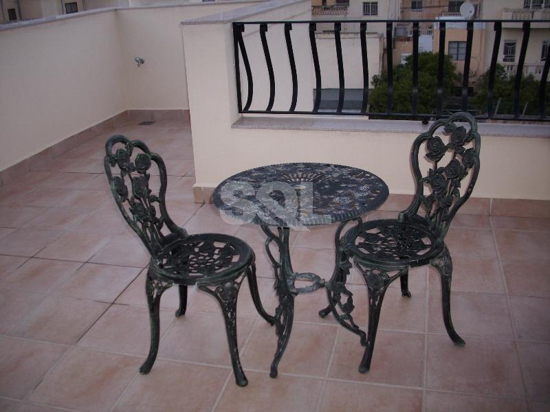 Penthouse in Birkirkara To Rent