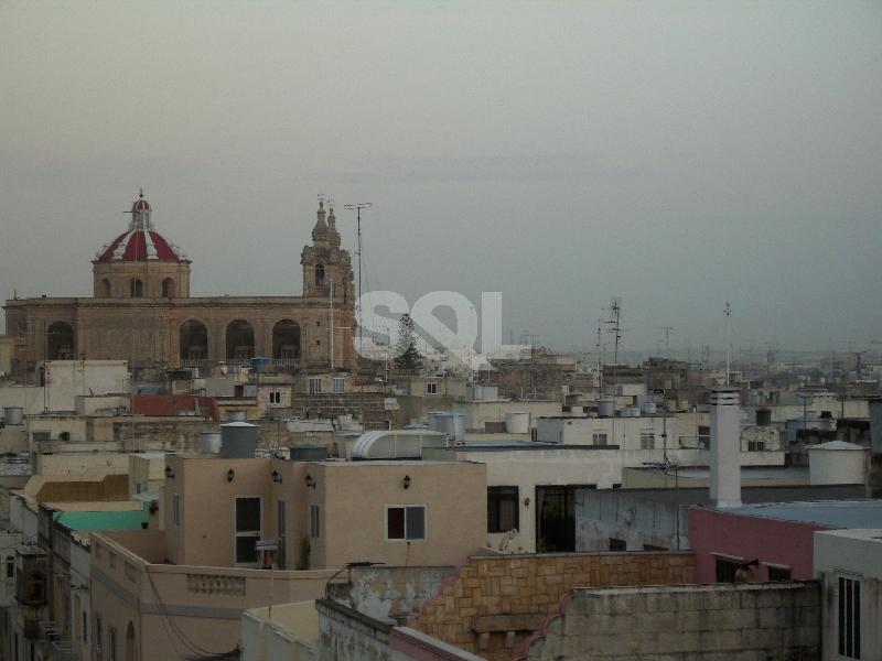 Penthouse in Birkirkara To Rent