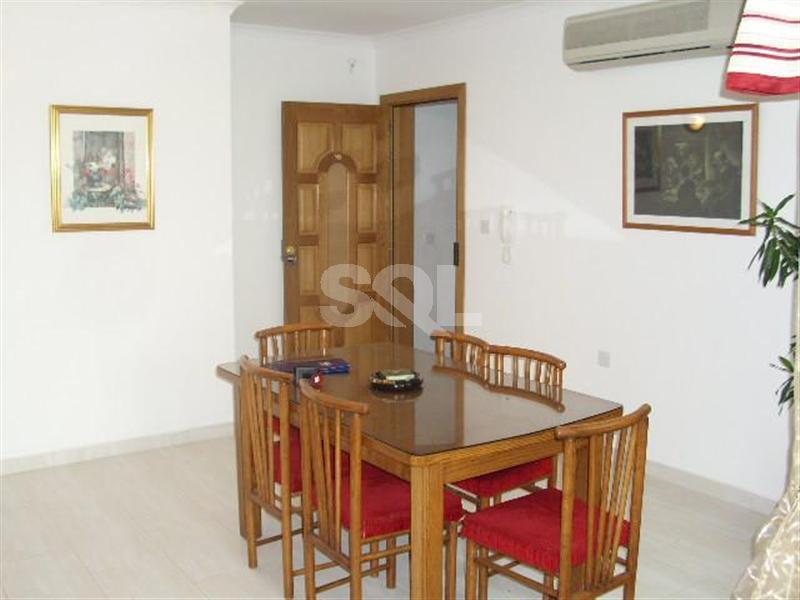 Penthouse in Qawra To Rent