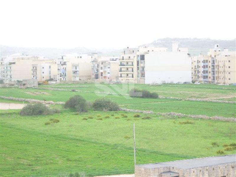 Penthouse in Qawra To Rent