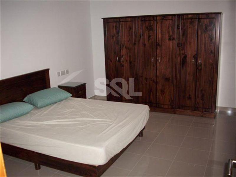 Penthouse in Attard To Rent