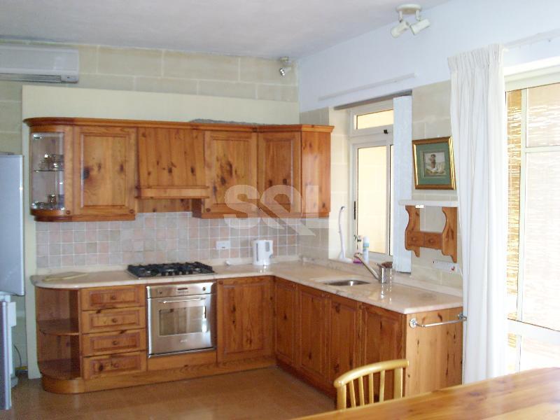 Apartment in Mizieb To Rent