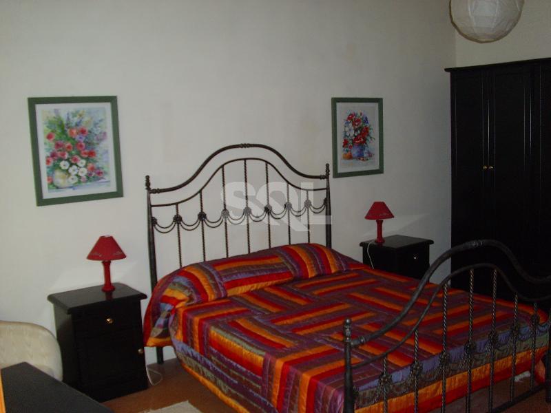 Apartment in Mizieb To Rent