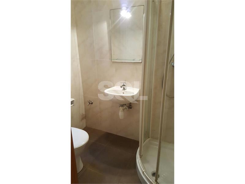 Apartment in San Gwann To Rent