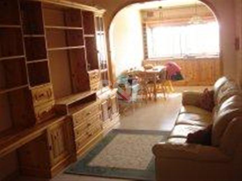 Apartment in Qawra To Rent